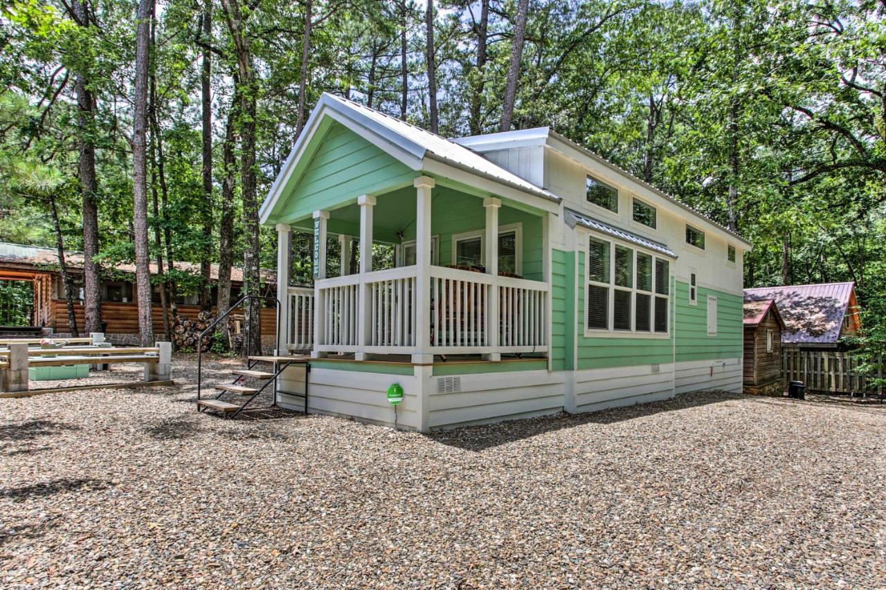 Cozy Broken Bow Getaway With Fire Pit, 5 Mi To Lake! Stephens Gap Exteriör bild